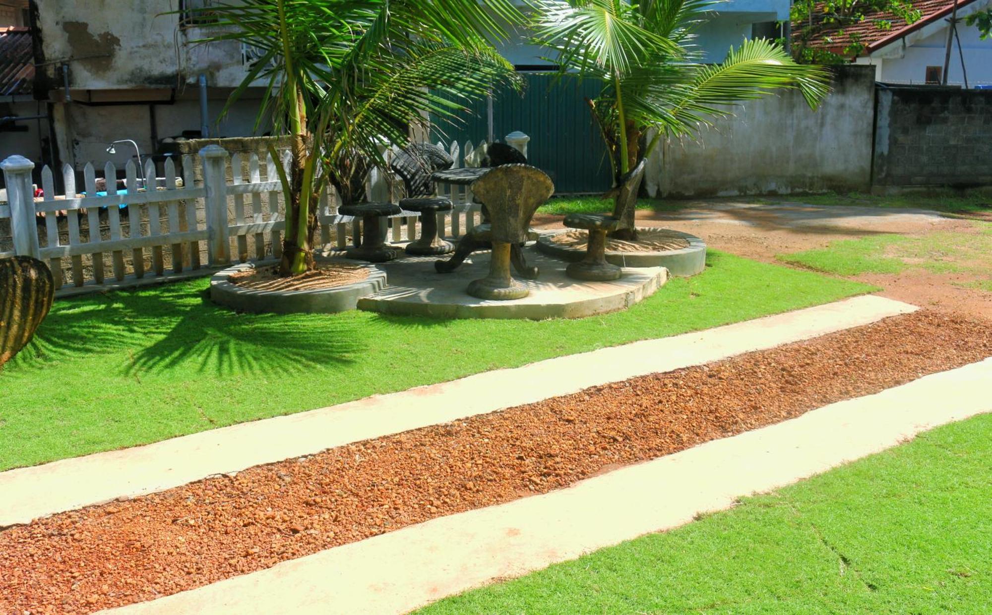Dinuli Home Stay Ahungalla Exterior photo